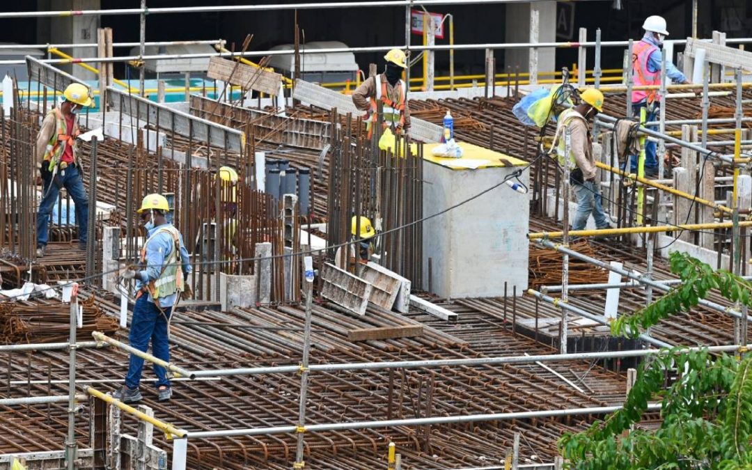 இரண்டே மாதத்தில் 1.79 லட்சம் வெள்ளி அபராதம்.. பணியிடங்களில் சிங்கை MOM எடுத்த நடவடிக்கை..!