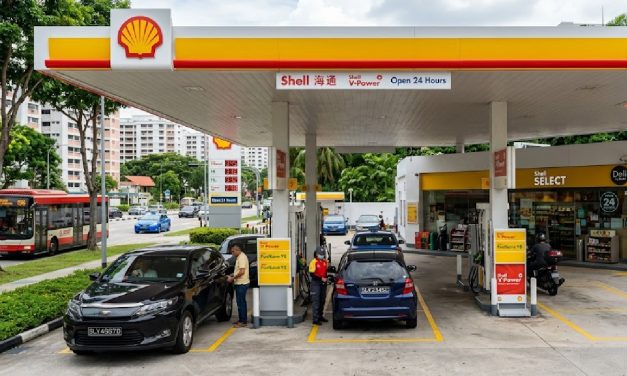 “மக்களே பயம் வேண்டாம்.. சிங்கப்பூரின் எரிபொருள் கையிருப்பு சீராக உள்ளது” – அமைச்சர் கொடுத்த ஆறுதல்..!